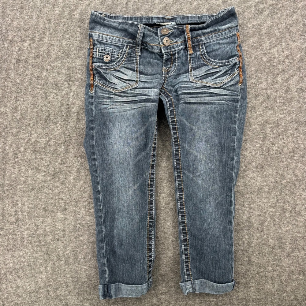 Mudd Womens Low Rise Capri Jeans Dark Wash Embroidered Flap Pocket Y2K Size 1